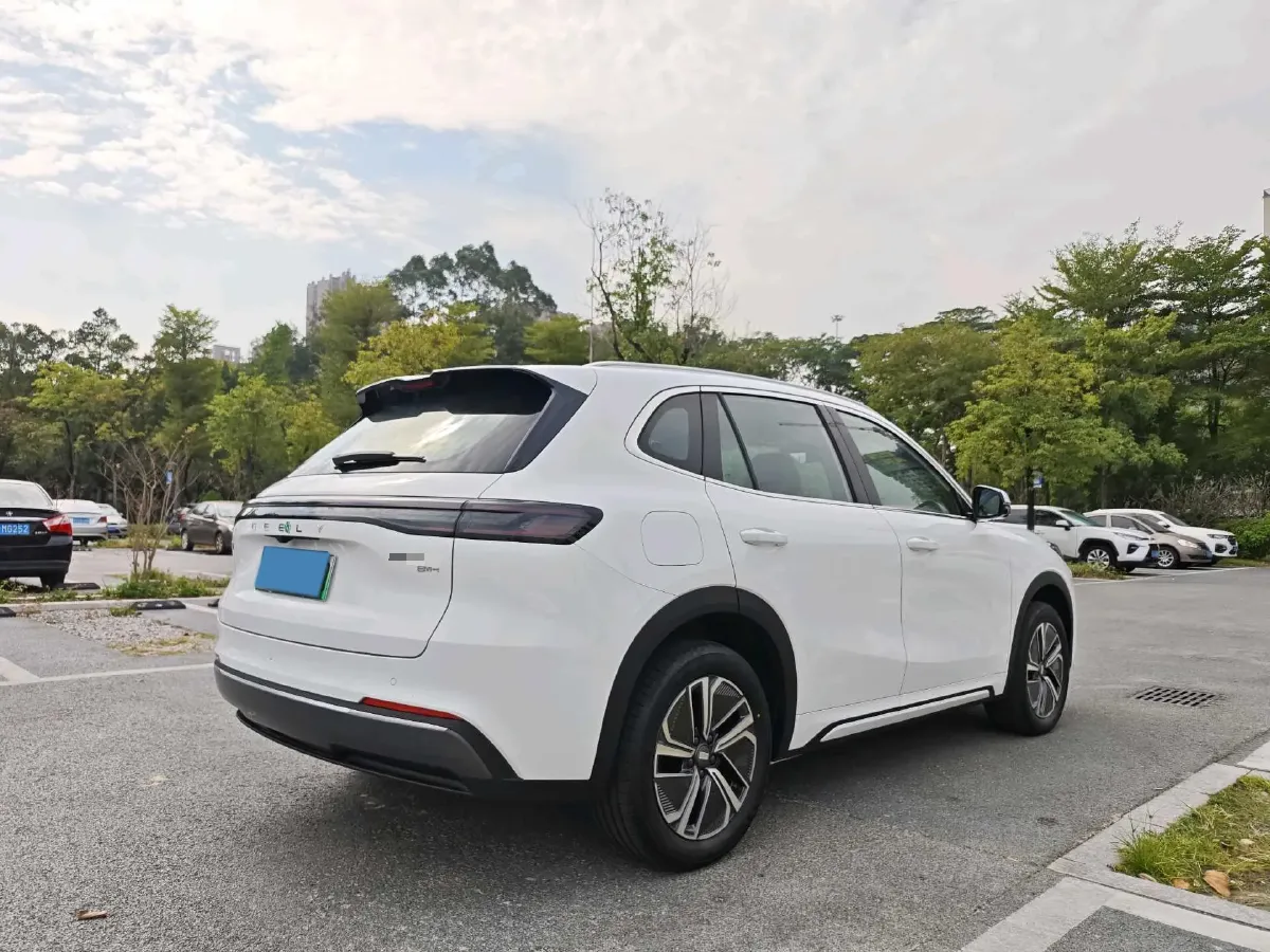 2025 BYD Sea Lion 05 DM-i 1.5L 101HP L4 E-CVT PHEV 18.3KWH,autocango,china used car exporter,china ev exporter,chinese used car exporter,chinese used ev exporter