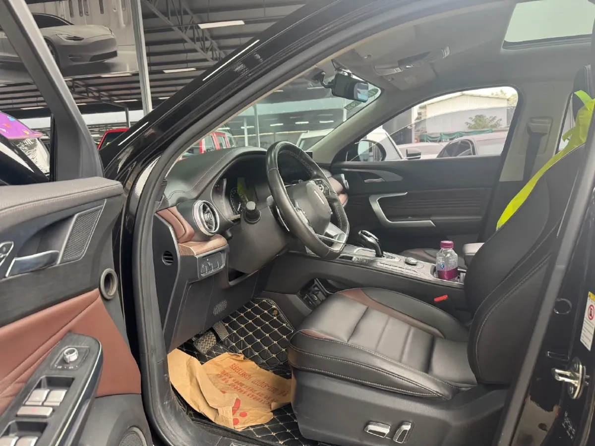 2020 WEY VV5 1.5T 171HP L4 7DCT,autocango,china used car exporter,china ev exporter,chinese used car exporter,chinese used ev exporter