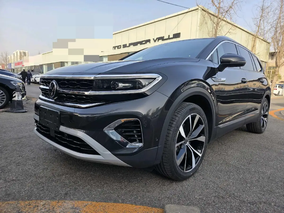 2023 Volkswagen Talagon 2.5T 299HP V6 7DCT