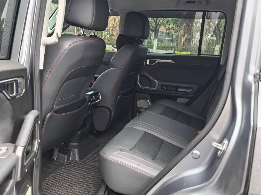 2024 Jetour ShanHai TravellerC-DM 1.5T 156HP L4 3DHT PHEV 43.24KWH,autocango,china used car exporter,china ev exporter,chinese used car exporter,chinese used ev exporter