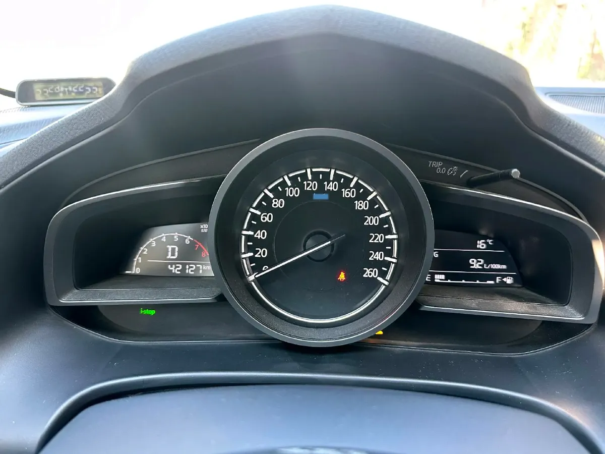 2017 Mazda 3 Axela 1.5L 117HP L4 6AT,autocango,china used car exporter,china ev exporter,chinese used car exporter,chinese used ev exporter