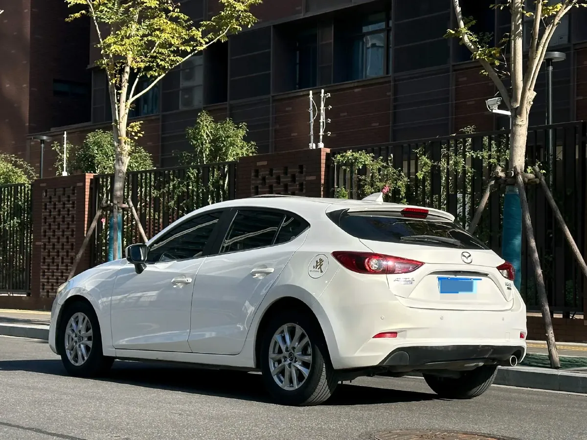 2017 Mazda 3 Axela 1.5L 117HP L4 6AT,autocango,china used car exporter,china ev exporter,chinese used car exporter,chinese used ev exporter