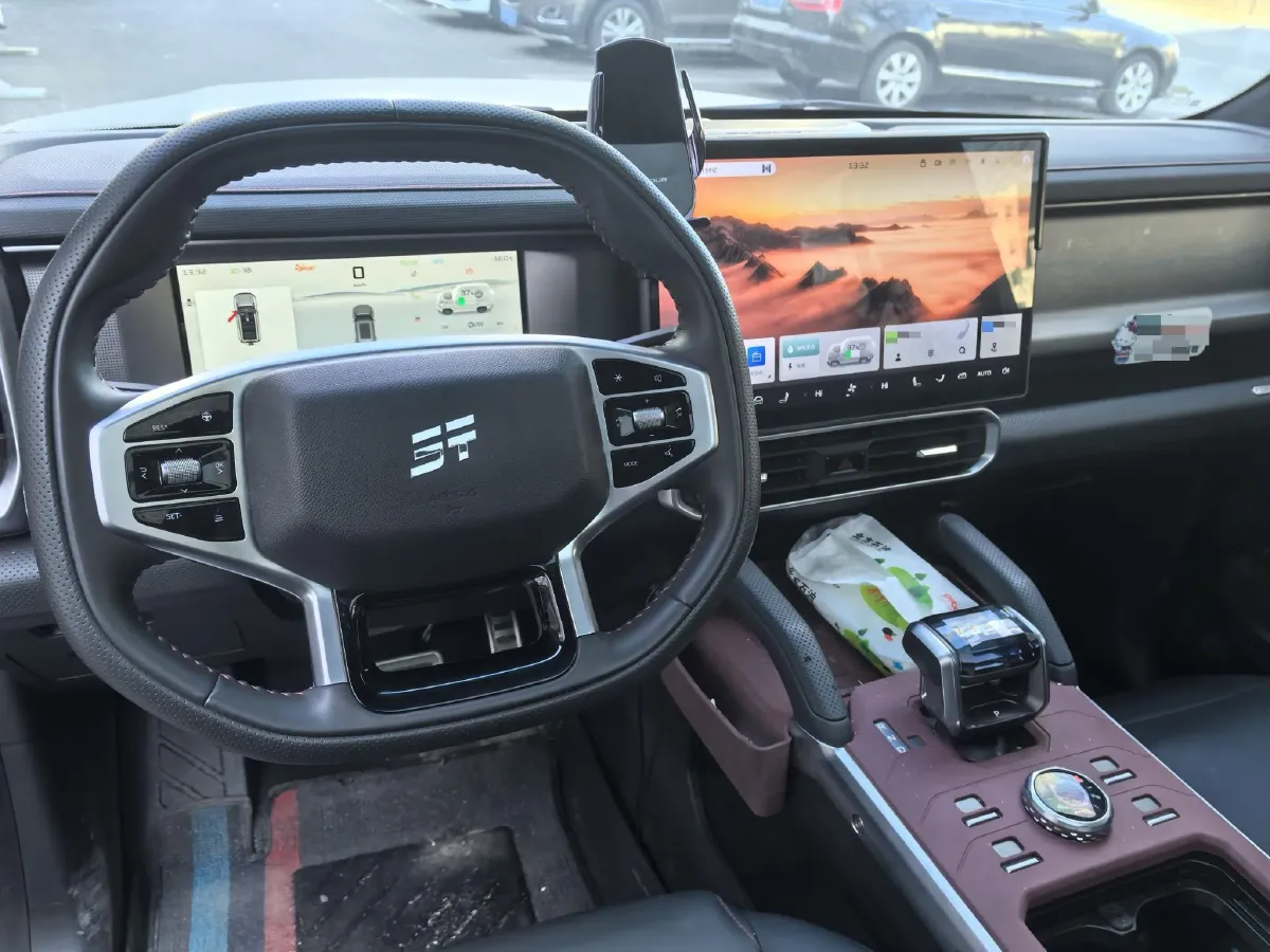 2024 Jetour ShanHai TravellerC-DM 1.5T 156HP L4 3DHT PHEV 43.24KWH,autocango,china used car exporter,china ev exporter,chinese used car exporter,chinese used ev exporter