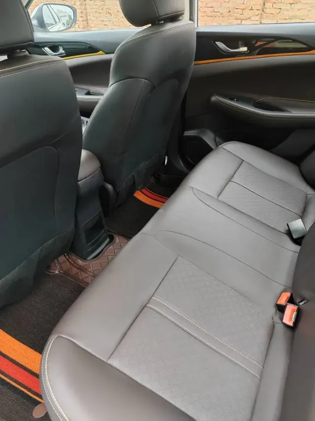 2019 ChangAn Eado DT 1.6L 125HP L4 4AT,autocango,china used car exporter,china ev exporter,chinese used car exporter,chinese used ev exporter