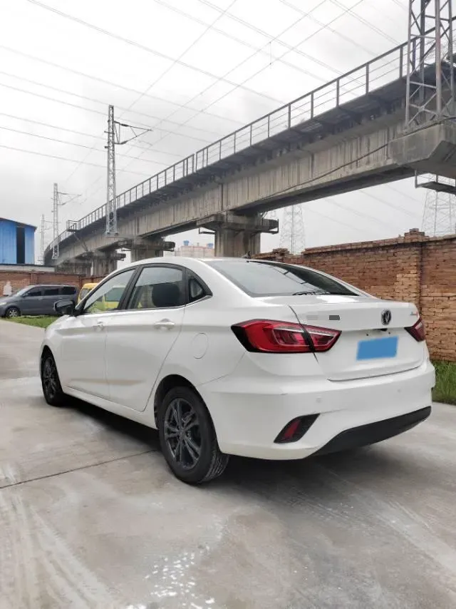 2019 ChangAn Eado DT 1.6L 125HP L4 4AT,autocango,china used car exporter,china ev exporter,chinese used car exporter,chinese used ev exporter