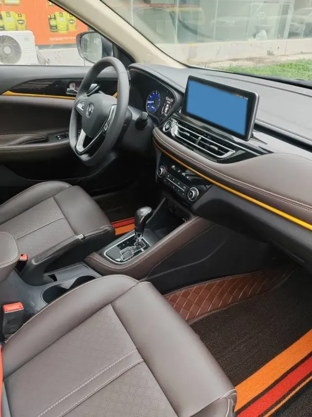 2019 ChangAn Eado DT 1.6L 125HP L4 4AT,autocango,china used car exporter,china ev exporter,chinese used car exporter,chinese used ev exporter