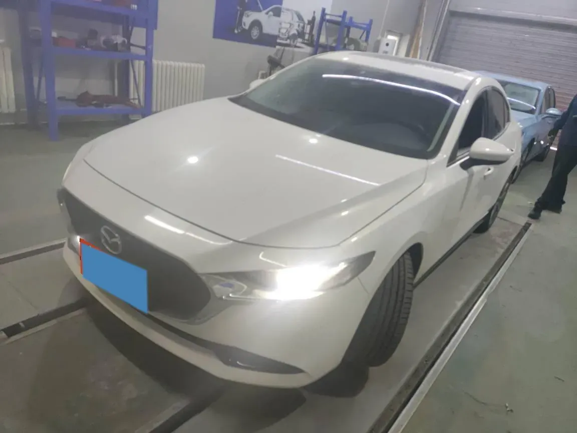 2020 Mazda 3 Axela 2.0L 158HP L4 6AT,autocango,china used car exporter,china ev exporter,chinese used car exporter,chinese used ev exporter