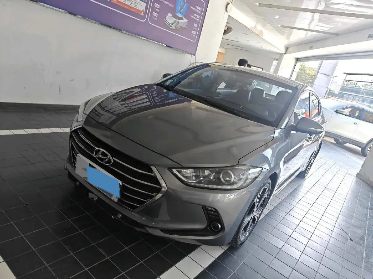 2018 Hyundai Elantra 1.4T 130HP L4 7DCT