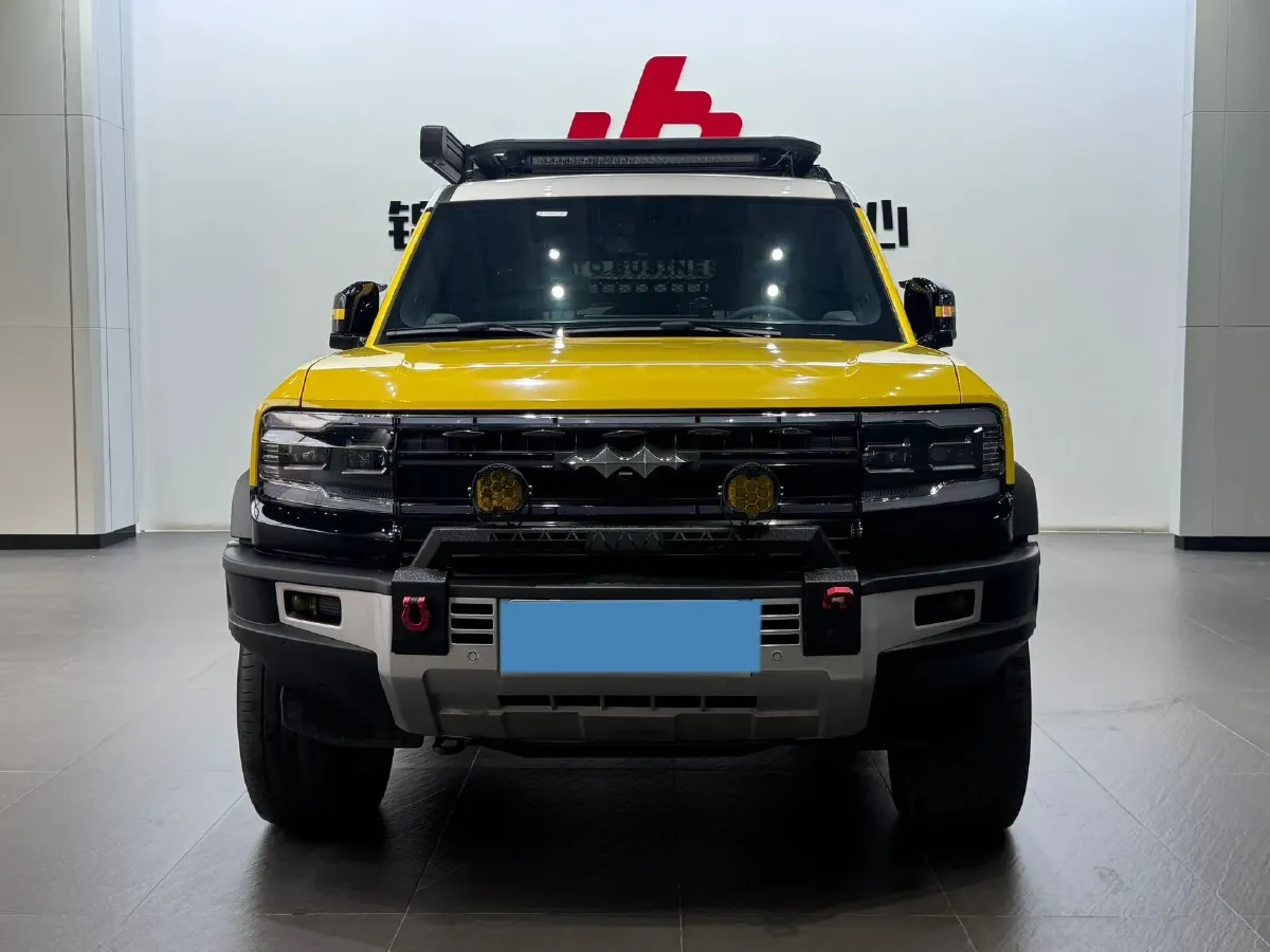 2023 FangChengBao Bao 5 1.5T 194HP L4 E-CVT PHEV 31.8KWH,autocango,china used car exporter,china ev exporter,chinese used car exporter,chinese used ev exporter