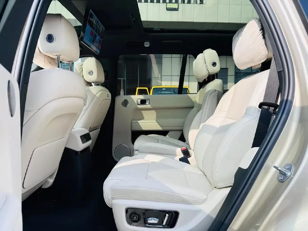 2024 Li L9 Range Extended 154HP REEV 52.3KWH,autocango,china used car exporter,china ev exporter,chinese used car exporter,chinese used ev exporter