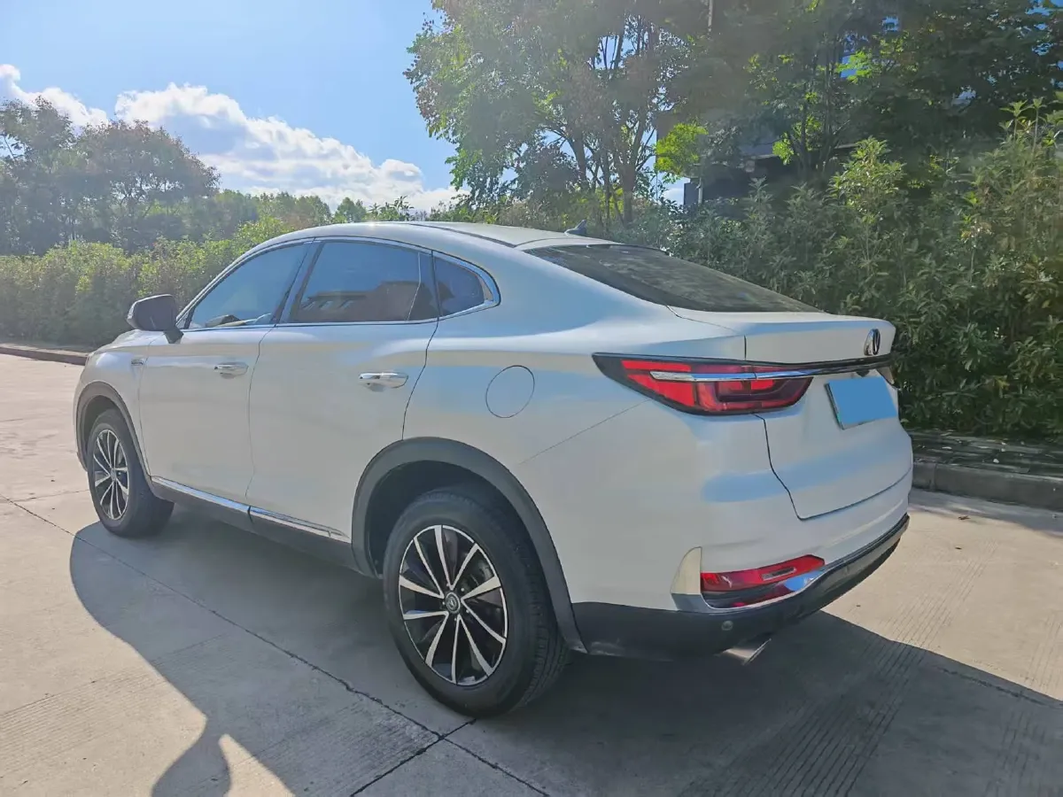 2019 ChangAn CS85 Coupe 1.5T 178HP L4 7DCT,autocango,china used car exporter,china ev exporter,chinese used car exporter,chinese used ev exporter