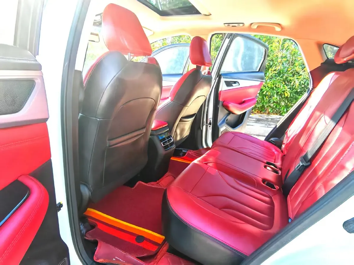 2019 ChangAn CS85 Coupe 1.5T 178HP L4 7DCT,autocango,china used car exporter,china ev exporter,chinese used car exporter,chinese used ev exporter