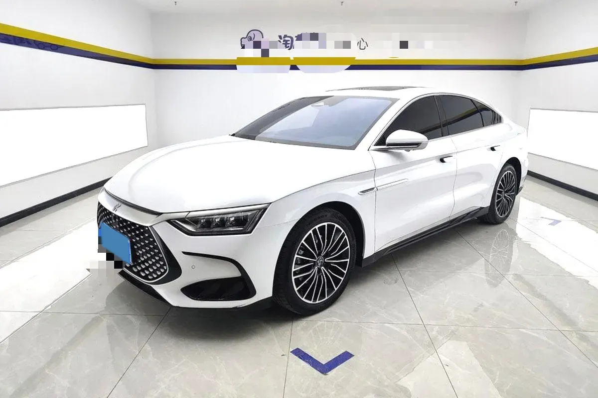 2022 Volkswagen Tiguan L 2.0T 186HP L4 7DCT,autocango,china used car exporter,china ev exporter,chinese used car exporter,chinese used ev exporter