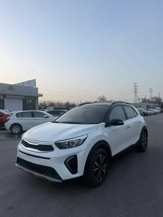 2021 Kia KX1 1.4L 100HP L4 CVT 2021 Kia KX1 1.4L 100HP L4 CVT
