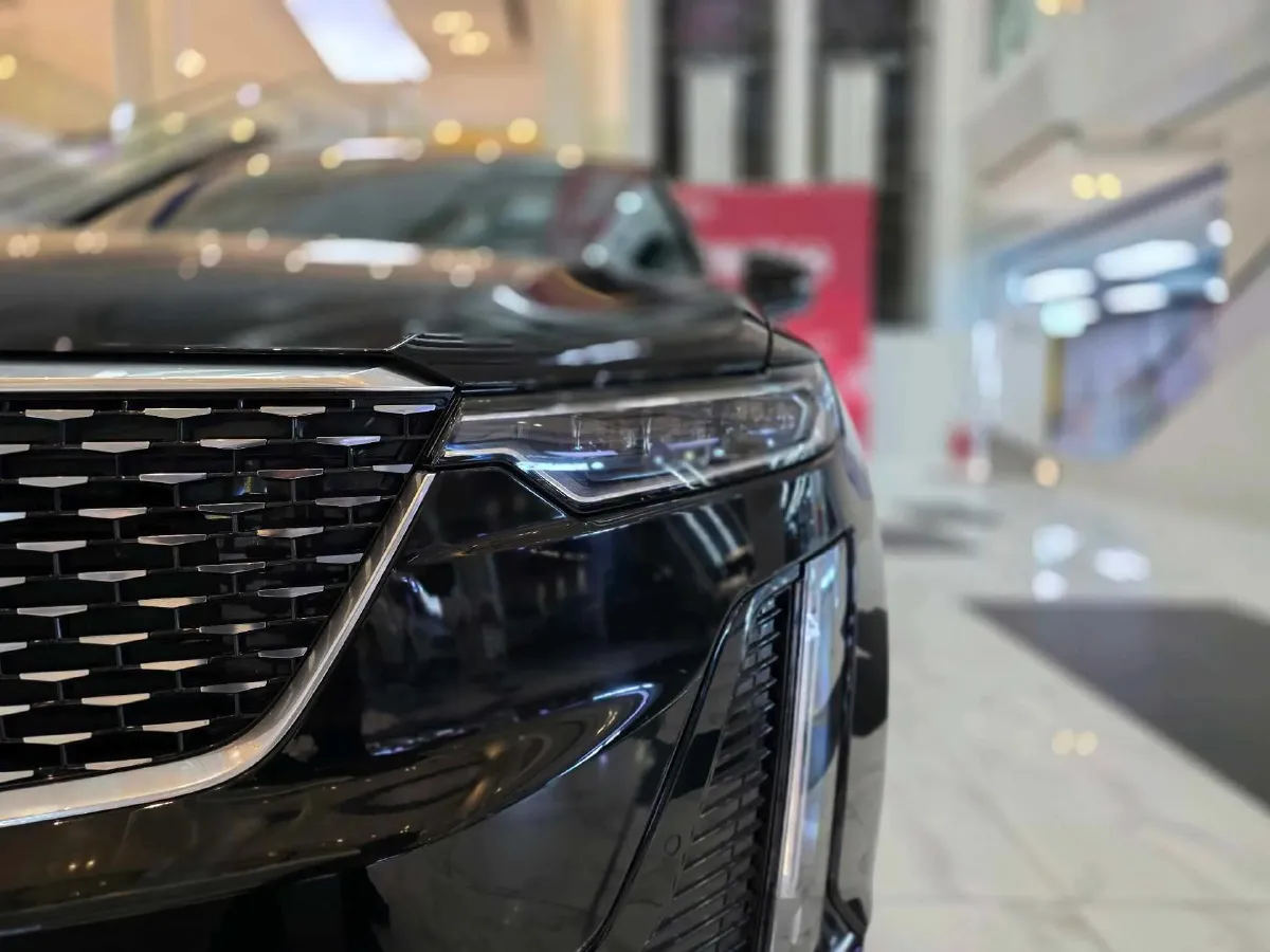 2022 Cadillac XT6 2.0T 237HP L4 9AT,autocango,china used car exporter,china ev exporter,chinese used car exporter,chinese used ev exporter