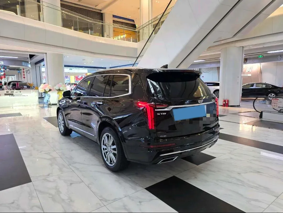 2022 Cadillac XT6 2.0T 237HP L4 9AT,autocango,china used car exporter,china ev exporter,chinese used car exporter,chinese used ev exporter