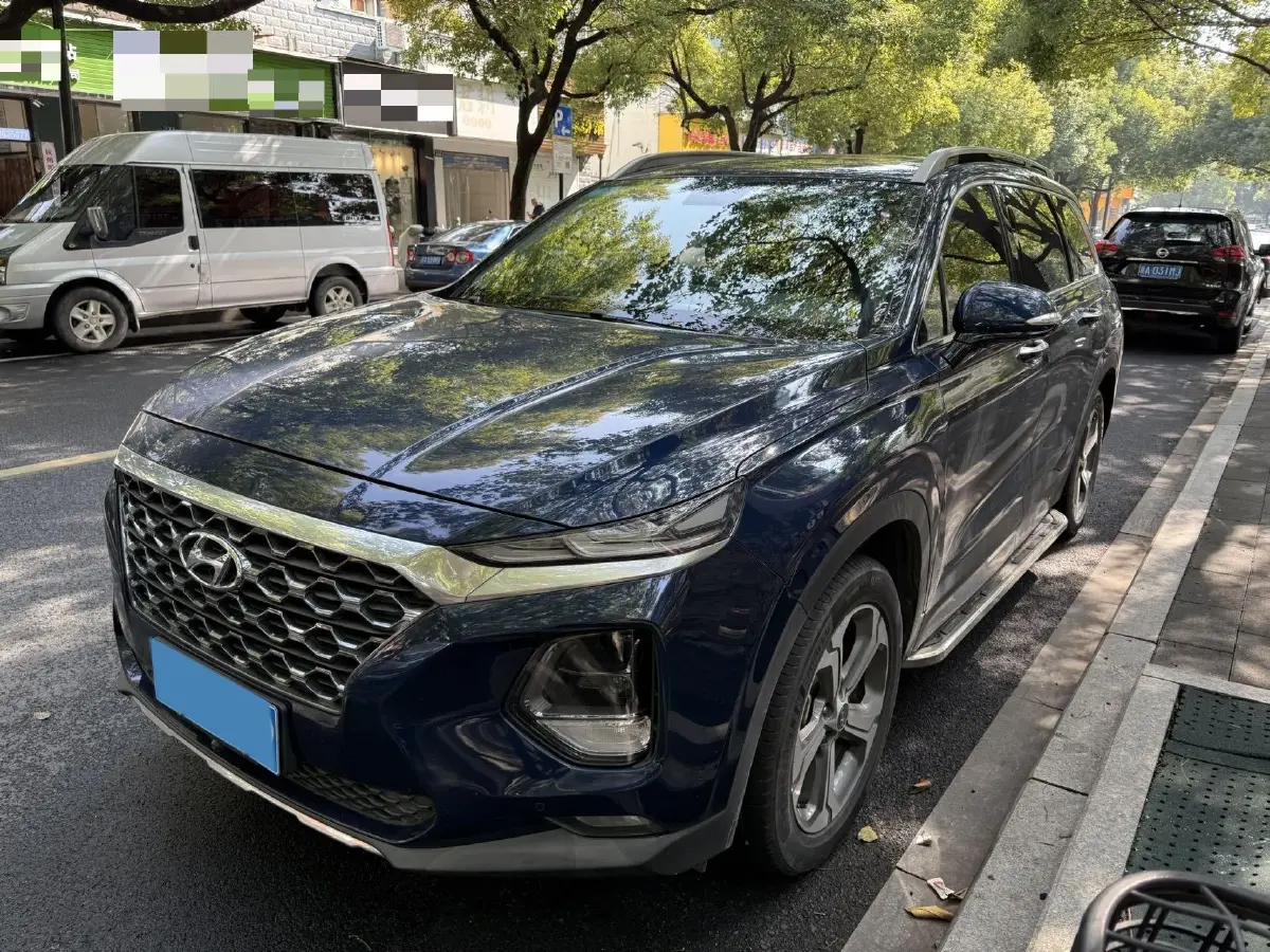 2019 Hyundai Santafe 2.0T 240HP L4 8AT