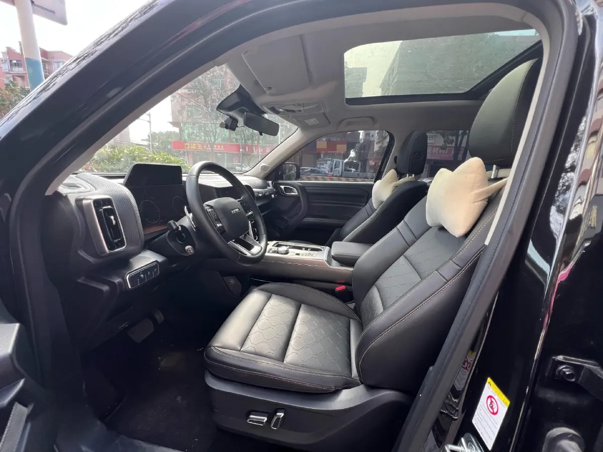 2022 Haval Dargo 1.5T 184HP L4 7DCT,autocango,china used car exporter,china ev exporter,chinese used car exporter,chinese used ev exporter