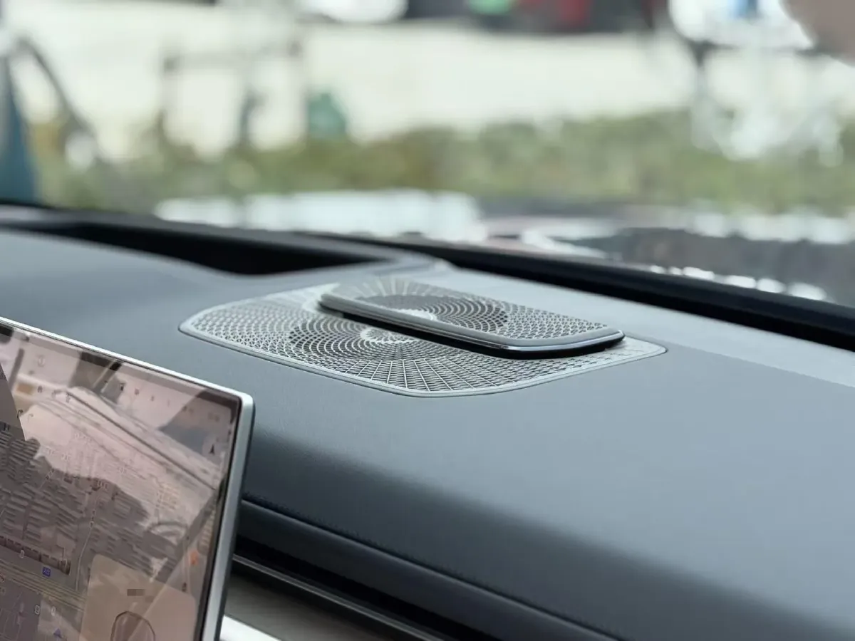 2025 Zeekr 9X 2.0T 279HP L4 1DHT PHEV,autocango,china used car exporter,china ev exporter,chinese used car exporter,chinese used ev exporter