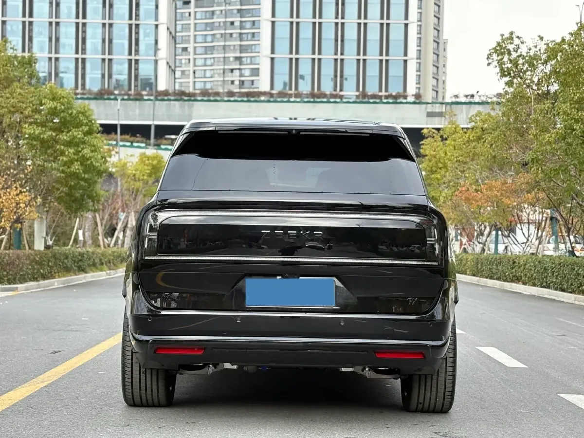 2025 Zeekr 9X 2.0T 279HP L4 1DHT PHEV,autocango,china used car exporter,china ev exporter,chinese used car exporter,chinese used ev exporter