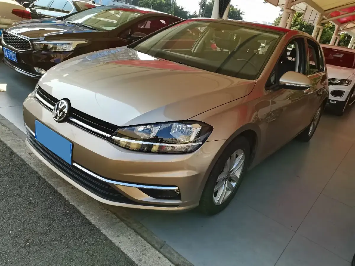 2019 Brilliance Auto V7 1.8T 231HP L4 7DCT