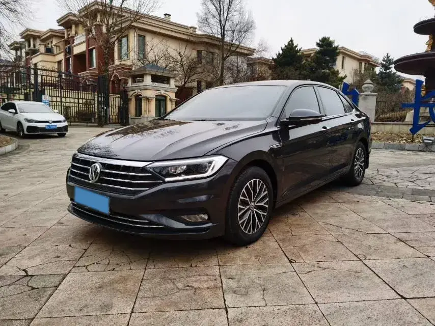 2021 Volkswagen Sagitar 1.4T 150HP L4 7DCT