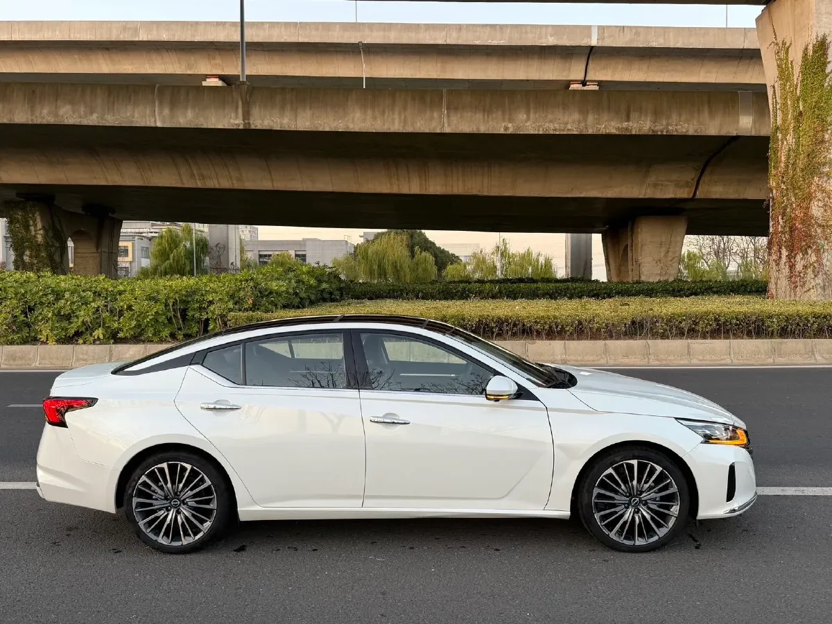 2022 Nissan Teana 2.0T 243HP L4 CVT,autocango,china used car exporter,china ev exporter,chinese used car exporter,chinese used ev exporter