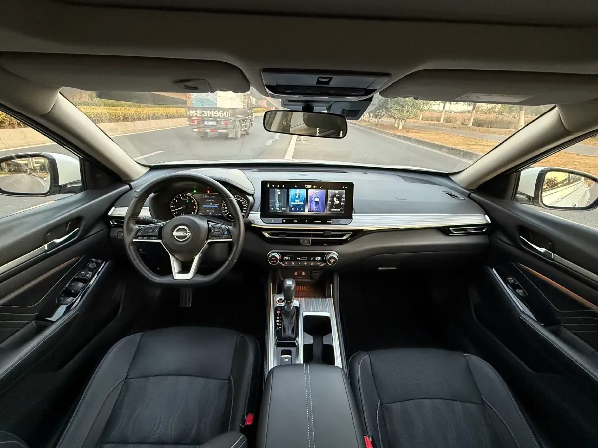 2022 Nissan Teana 2.0T 243HP L4 CVT,autocango,china used car exporter,china ev exporter,chinese used car exporter,chinese used ev exporter