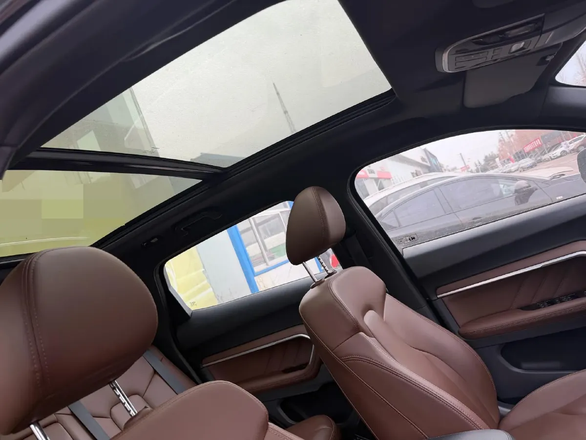 2017 Haval H6 2.0T 197HP L4 7DCT,autocango,china used car exporter,china ev exporter,chinese used car exporter,chinese used ev exporter