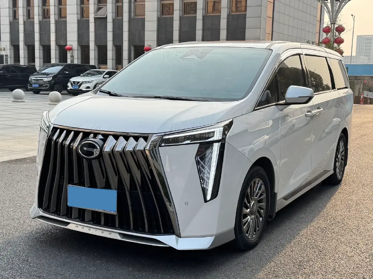 2023 GAC Trumpchi M8 2.0T 252HP L4 8AT