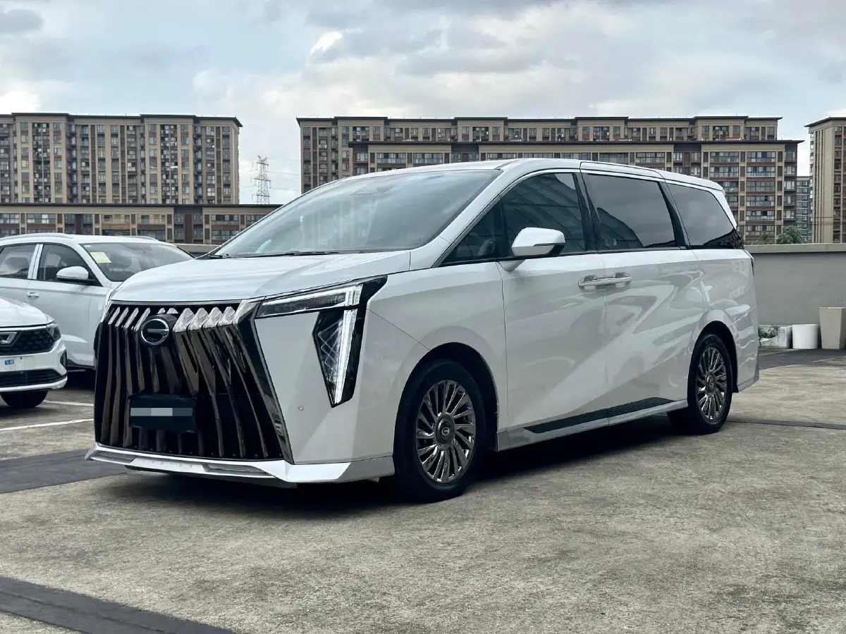 2023 GAC Trumpchi M8 2.0T 252HP L4 8AT