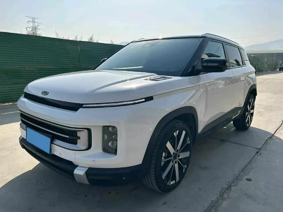 2024 Geely OkavangoPRO 1.5T 181HP L4 7DCT 2024 Geely OkavangoPRO 1.5T 181HP L4 7DCT