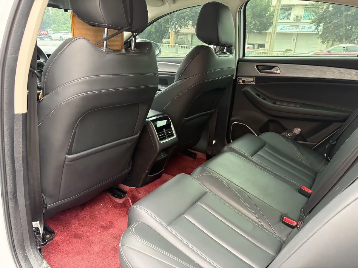 2021 Chery Arrizo 5 Plus 1.5L 116HP L4 CVT,autocango,china used car exporter,china ev exporter,chinese used car exporter,chinese used ev exporter