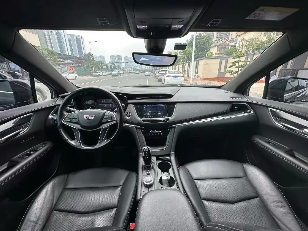 2020 Cadillac XT5 2.0T 237HP L4 9AT,autocango,china used car exporter,china ev exporter,chinese used car exporter,chinese used ev exporter