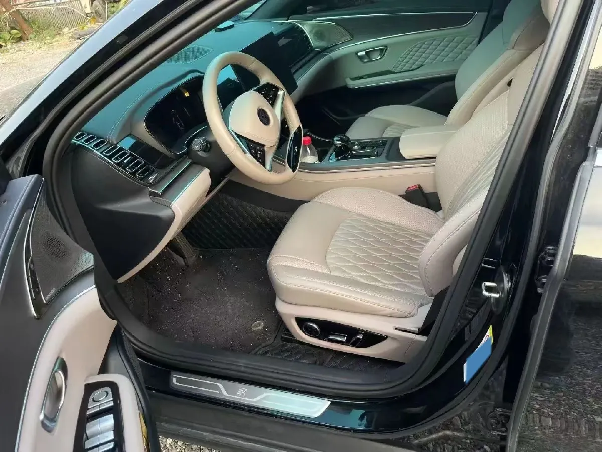 2024 BYD Han 1.5T 139HP L4 E-CVT PHEV 30.772KWH,autocango,china used car exporter,china ev exporter,chinese used car exporter,chinese used ev exporter