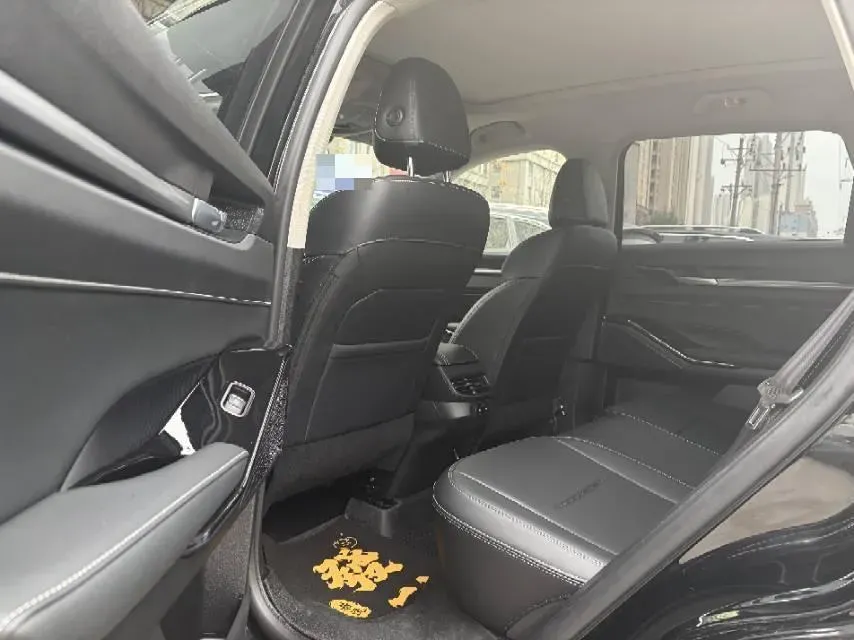 2024 Haval H6 1.5T 184HP L4 7DCT,autocango,china used car exporter,china ev exporter,chinese used car exporter,chinese used ev exporter