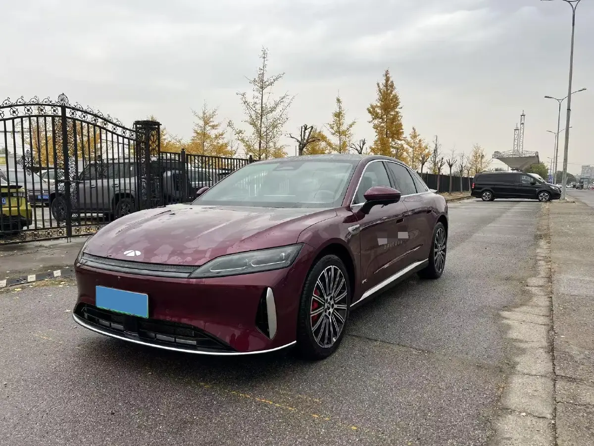 2025 Fulwin FulwinA9L 1.5T 156HP L4 1DHT PHEV