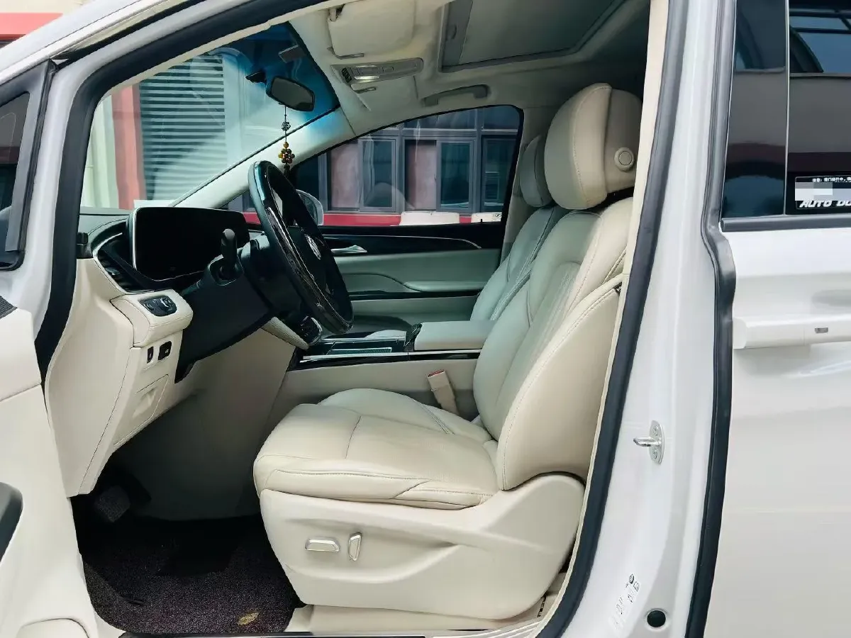 2021 Buick GL8 2.0T 237HP L4 9AT,autocango,china used car exporter,china ev exporter,chinese used car exporter,chinese used ev exporter