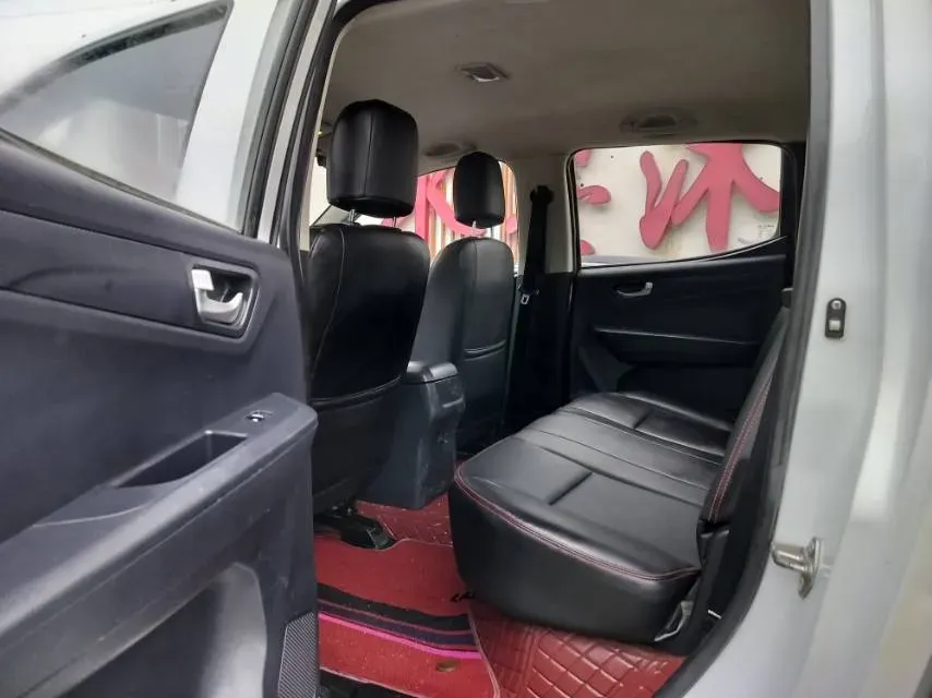 2018 FAW LanJian H6 2.5T 129HP L4 6MT,autocango,china used car exporter,china ev exporter,chinese used car exporter,chinese used ev exporter