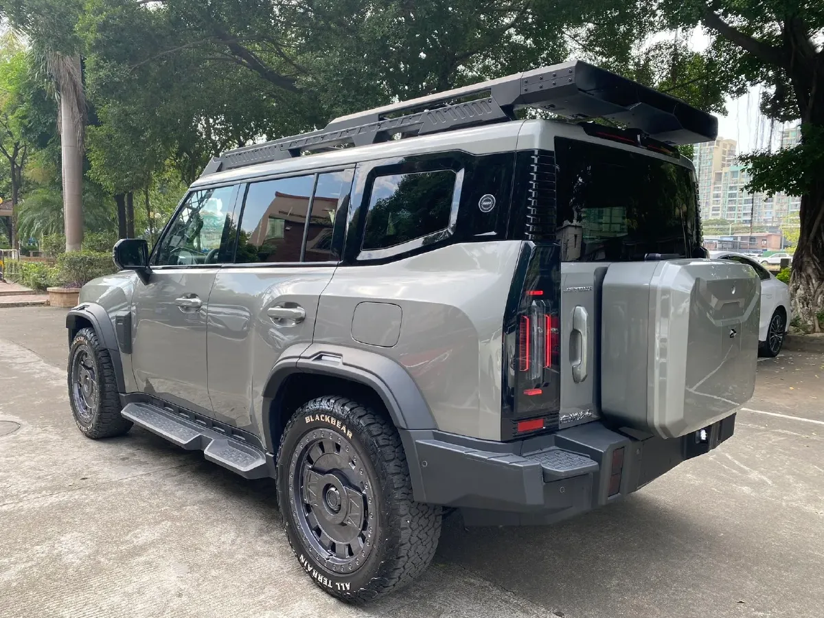 2024 Jetour Traveller 2.0T 254HP L4 7DCT,autocango,china used car exporter,china ev exporter,chinese used car exporter,chinese used ev exporter