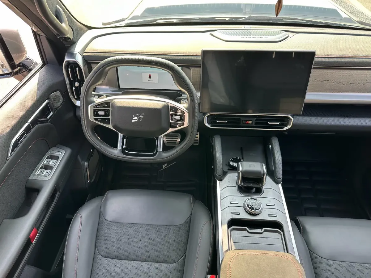 2024 Jetour Traveller 2.0T 254HP L4 7DCT,autocango,china used car exporter,china ev exporter,chinese used car exporter,chinese used ev exporter