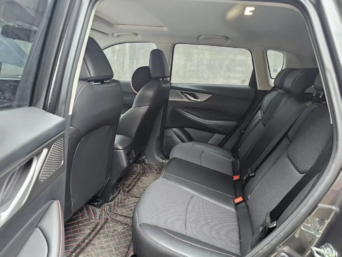 2023 ChangAn CS35 Plus 1.4T 160HP L4 7DCT,autocango,china used car exporter,china ev exporter,chinese used car exporter,chinese used ev exporter