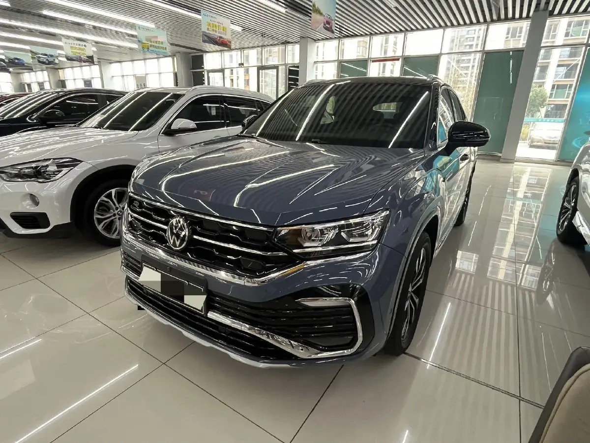 2020 Volkswagen Tayron X 2.0T 220HP L4 7DCT