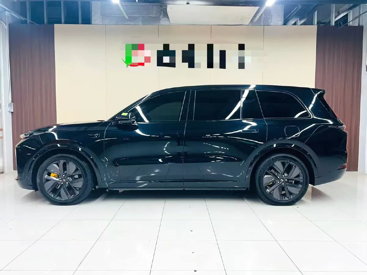 2024 Land Rover Range Rover Evoque 1.5T 200HP L3 8AT PHEV 15.5KWH,autocango,china used car exporter,china ev exporter,chinese used car exporter,chinese used ev exporter