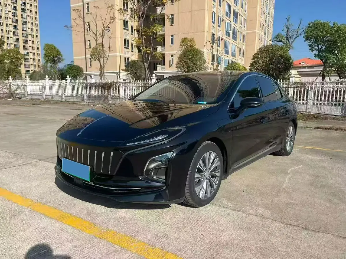 2023 HongQi E-QM5 BEV 74.9KWH