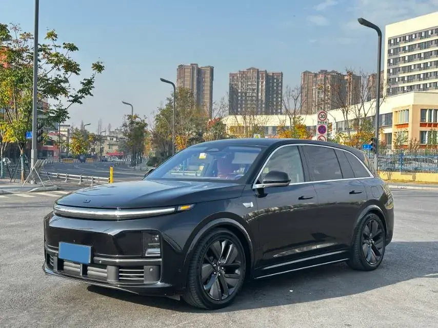 2024 MG Cyberster BEV 64KWH