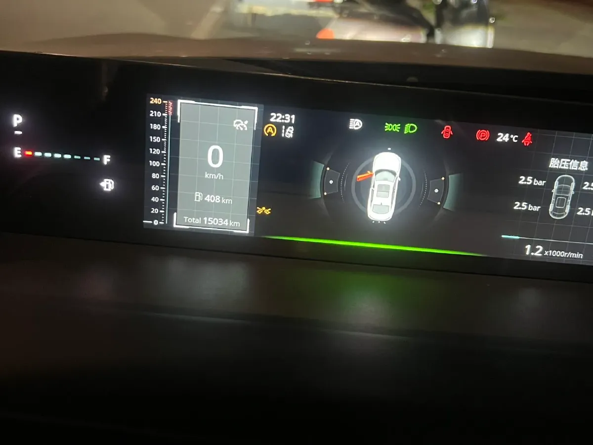 2023 Volkswagen Polo 1.5L 113HP L4 6AT,autocango,china used car exporter,china ev exporter,chinese used car exporter,chinese used ev exporter