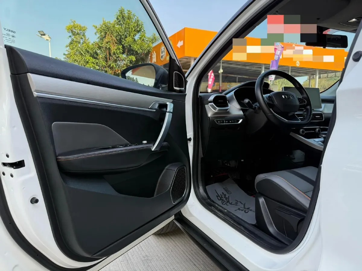 2023 Geely Coolray 1.5T 181HP L4 7DCT,autocango,china used car exporter,china ev exporter,chinese used car exporter,chinese used ev exporter