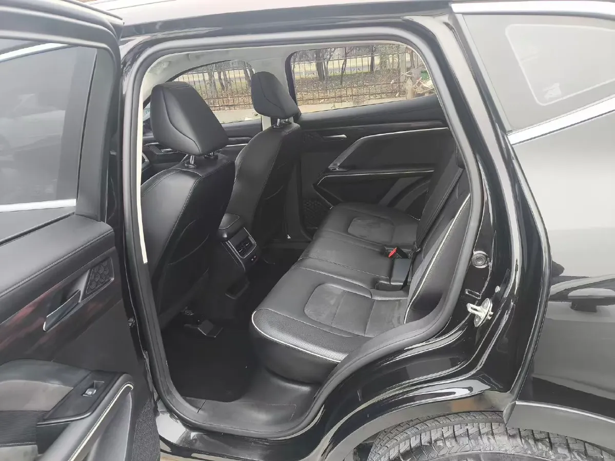 2021 Haval H6 1.5T 150HP L4 7DCT,autocango,china used car exporter,china ev exporter,chinese used car exporter,chinese used ev exporter