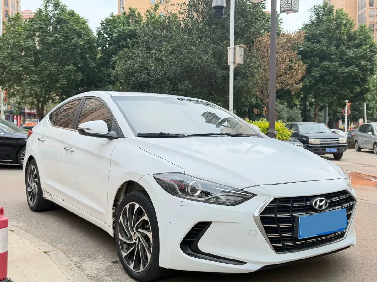 2020 Hyundai Elantra 1.5L 115HP L4 CVT,autocango,china used car exporter,china ev exporter,chinese used car exporter,chinese used ev exporter